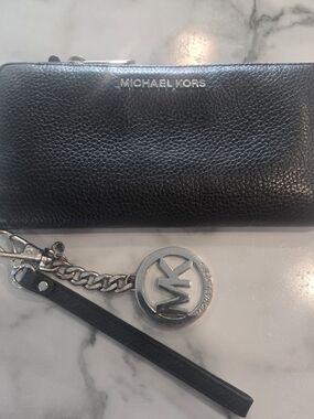 Michael Kors Black Pebbled Leather Zip Card Holder with MK Charm